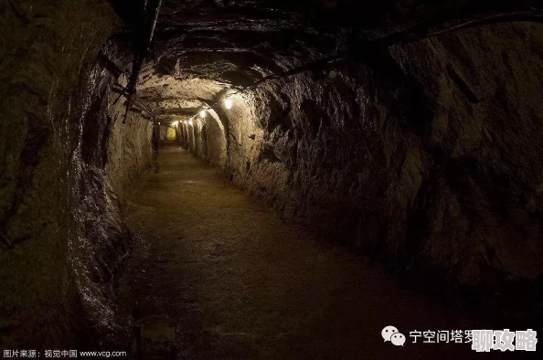 神秘路线入口隐藏在城市角落的秘密通道，探索未知的神秘旅程