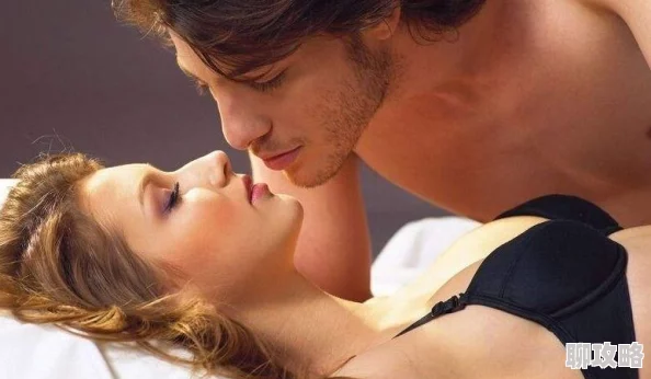 男女边吃奶边摸边做边爱最近研究发现这种亲密行为有助于增强伴侣间的情感纽带和性满足度 男女边吃奶边摸边做边爱最近研究发现这种亲密行为有助于增强伴侣间的情感纽带和性满足度