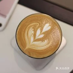 日本精品久久久久中文字幕1东京新开业的咖啡馆提供独特的抹茶拿铁