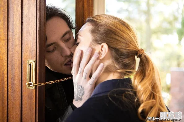 Free性满足HD第一次这是一部关于初体验的成人影片，以高清画质呈现真实感官享受