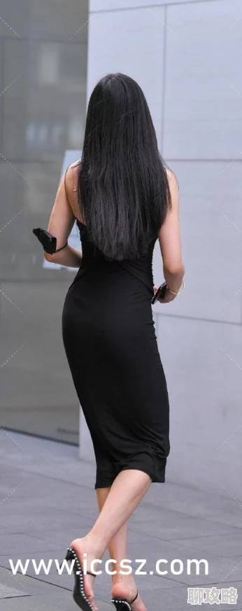 日韩美女奶水喂男人在线观看最近爆红网络平台流量激增