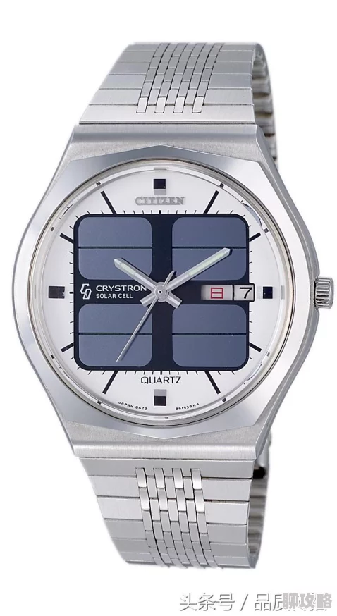 女人脱了内裤给男生摸深海长眠