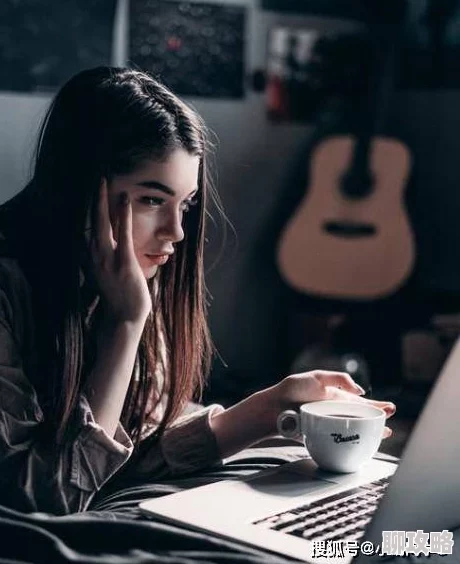 女性之恋态探索女性内心世界，感受细腻情感波澜