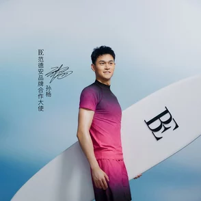 一女三男做爰3p最近在社交媒体上引发热议，成为网络新话题