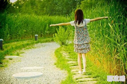 窄裙下的妈妈每个人都能在生活中找到自己的光芒与力量 窄裙下的妈妈每个人都能在生活中找到自己的光芒与力量