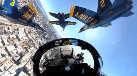 美国色天使最新发布的2023年秋季系列引发时尚界热议，独特设计与环保材料完美结合