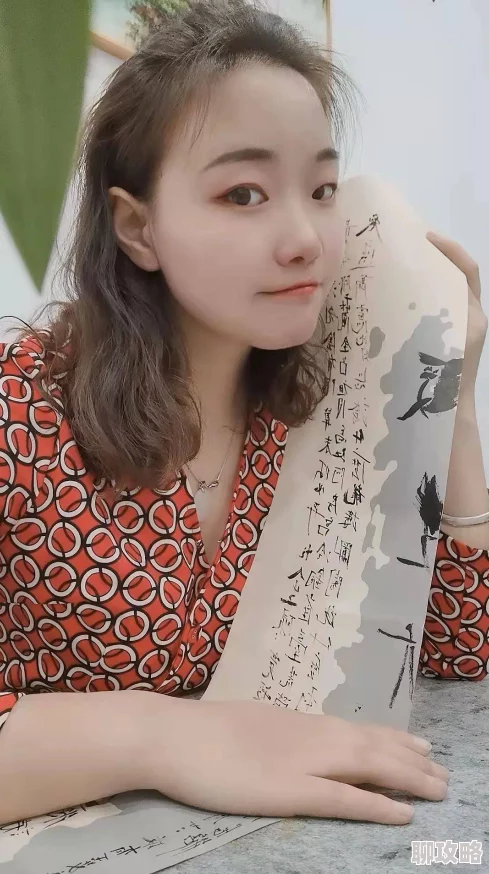 美女被狂草热情的邻居传递温暖与关爱让生活更加美好和谐 美女被狂草热情的邻居传递温暖与关爱让生活更加美好和谐