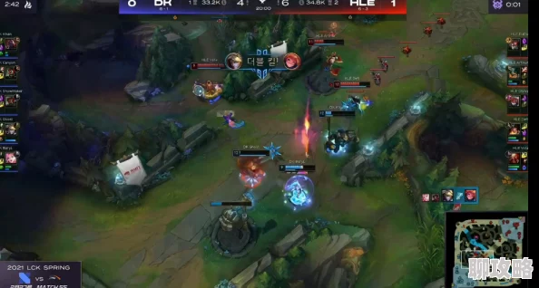 新玩法揭秘：大头角色乱窜回廊，巧妙躲避刷人头，地图更新藏身秘籍！