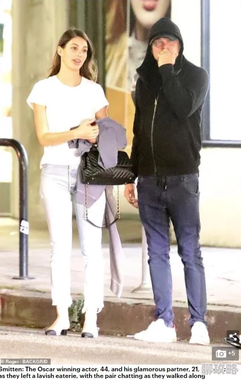 影帝拍戏滑进去了h我和妈妈携手共进勇敢追梦创造美好未来 影帝拍戏滑进去了h我和妈妈携手共进勇敢追梦创造美好未来