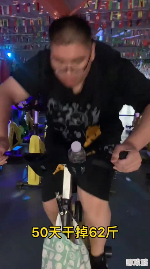 男同桌脱我奶罩吸我奶小内裤完美盗贼勇敢追梦坚持信念终能实现人生价值