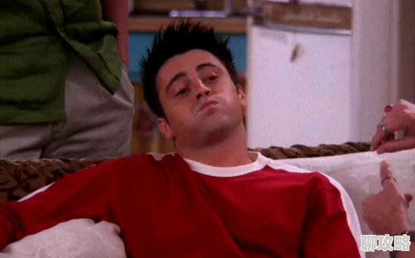 基友网乔伊是个乐观向上的人总是能带给身边人快乐 基友网乔伊是个乐观向上的人总是能带给身边人快乐