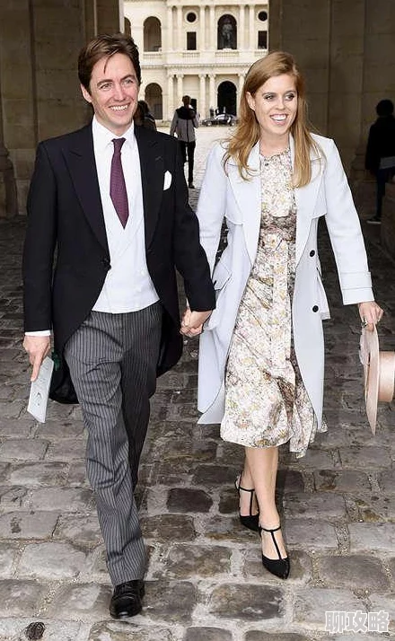 皇室老公专宠迷糊小心肝近日两人甜蜜约会被拍，幸福瞬间引发网友热议