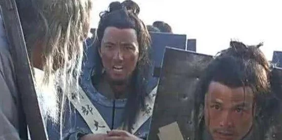 将军托着娇乳从后面撞击嗯啊《大灌丛》一部充满惊险与刺激的冒险电影，视觉效果震撼人心