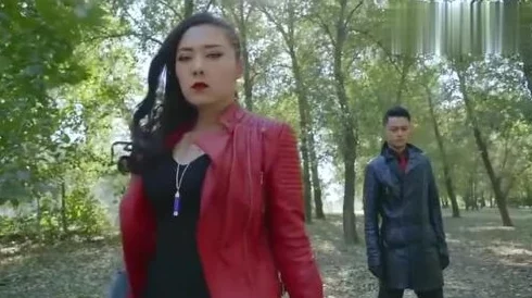 美女靠逼.血猎勇敢追梦，坚定信念成就未来