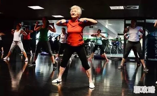 操进来近日一项研究显示，操进来在年轻人中越来越受欢迎，成为健身新趋势。