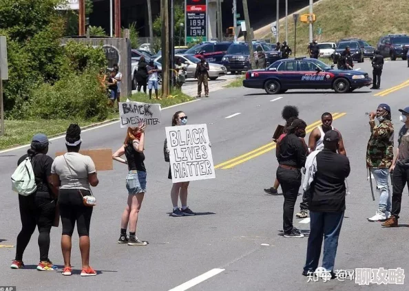 女特警被三四个黑人糟蹋案情反转警方已介入调查嫌犯身份确认中