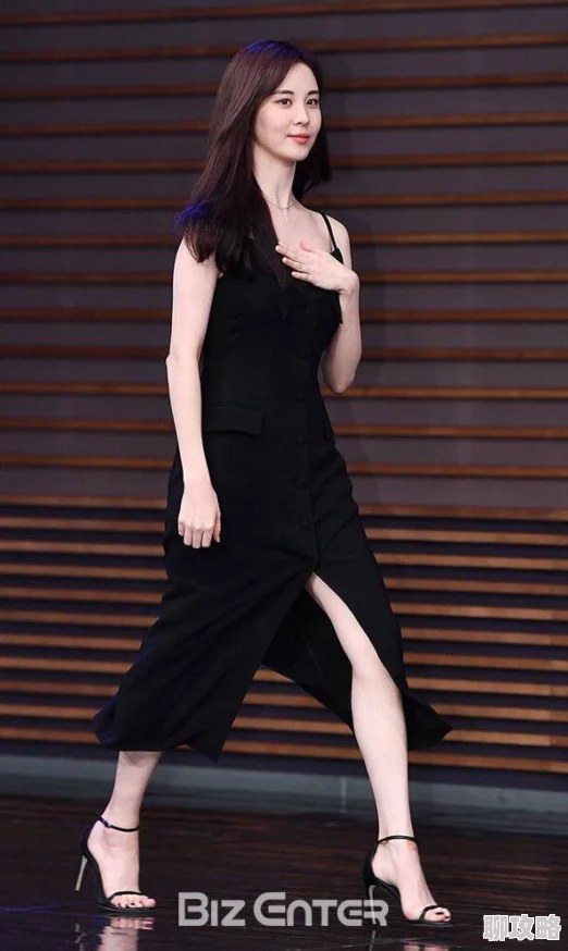 徐珠贤的脚粉丝分享高清舞台照展现优美线条和纤细脚踝 徐珠贤的脚粉丝分享高清舞台照展现优美线条和纤细脚踝