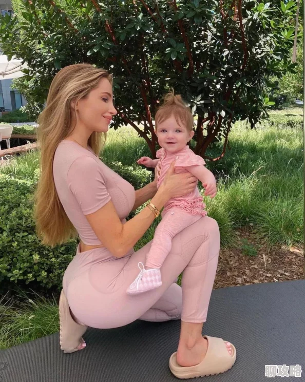 健身私教c了好几次啊现在每周固定三次课感觉身材越来越好了