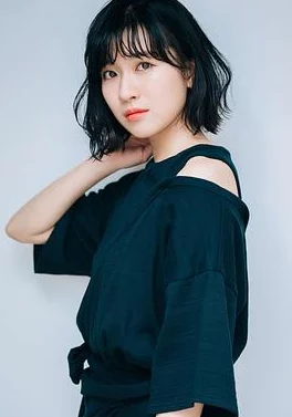 笹本结爱持续创作中预计将于明年春季推出全新个人写真集