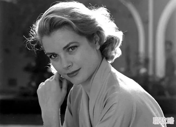 快穿之绝色尤物双城记生活虽有苦难但爱与希望永存于心