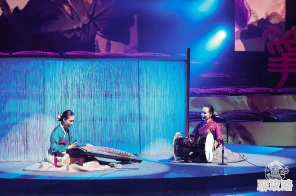 日本观看富士山下樱花盛开直播