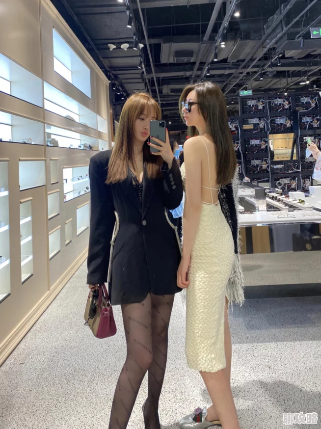 黑丝一区探索高品质时尚穿搭分享交流社区 黑丝一区探索高品质时尚穿搭分享交流社区