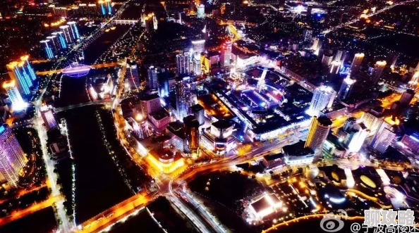 夜色www探索城市夜晚的宁静与喧嚣感受光影交错的魅力 夜色www探索城市夜晚的宁静与喧嚣感受光影交错的魅力
