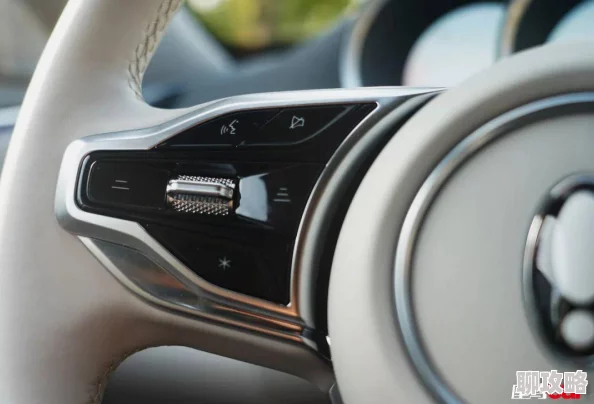 【新技能揭秘】天天酷跑3D黄金闪电多人对战:实测其最新加速技能表现如何? 【新技能揭秘】天天酷跑3D黄金闪电多人对战:实测其最新加速技能表现如何?