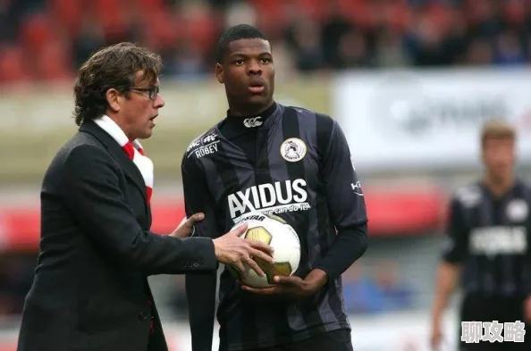 网友热议:足球大逆袭中的10位传奇大师中场,谁最惊艳? 网友热议:足球大逆袭中的10位传奇大师中场,谁最惊艳?