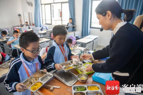 领导不带套进去我的身体据说是和新来的实习生在办公室午休时间发生的 领导不带套进去我的身体据说是和新来的实习生在办公室午休时间发生的