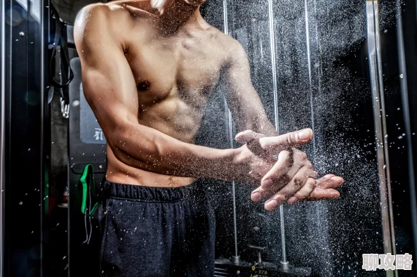 国产男男Gay体育生A片展现了运动之美和青春活力倡导健康积极的生活方式 国产男男Gay体育生A片展现了运动之美和青春活力倡导健康积极的生活方式