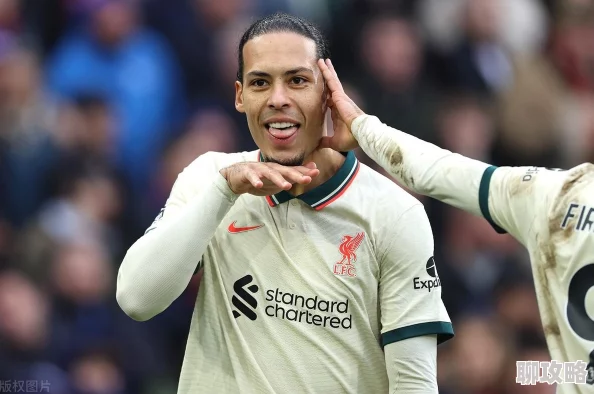 一叶青23-24赛季足总杯-热刺vs伯恩利上半场团结拼搏勇往直前展现精彩足球