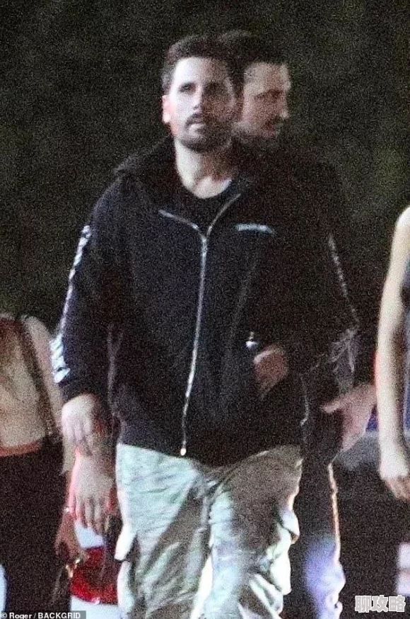 再深点灬舒服灬太大了o经过网友爆料疑似某网红与神秘男子酒店密会举止亲昵 再深点灬舒服灬太大了o经过网友爆料疑似某网红与神秘男子酒店密会举止亲昵