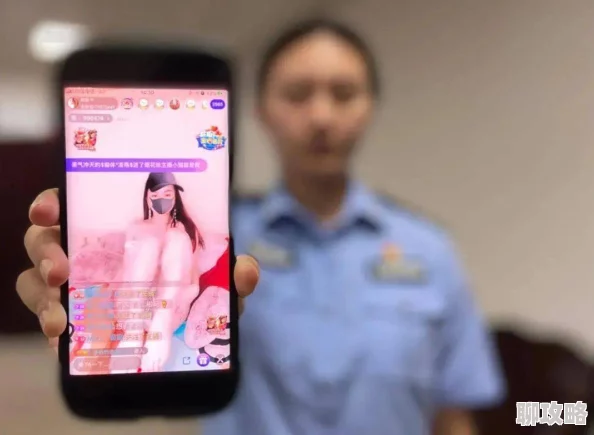 蕾丝视频污传播淫秽色情内容，已被举报，相关部门正在调查处理。