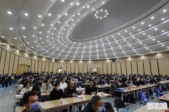 黄色五级据说最近和神秘人士频频约会引发网友热议猜测不断 黄色五级据说最近和神秘人士频频约会引发网友热议猜测不断