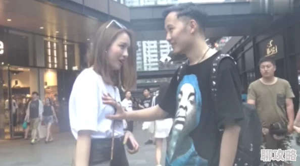 欧美性丝袜老师视频流出引发网络热议警方已介入调查 欧美性丝袜老师视频流出引发网络热议警方已介入调查