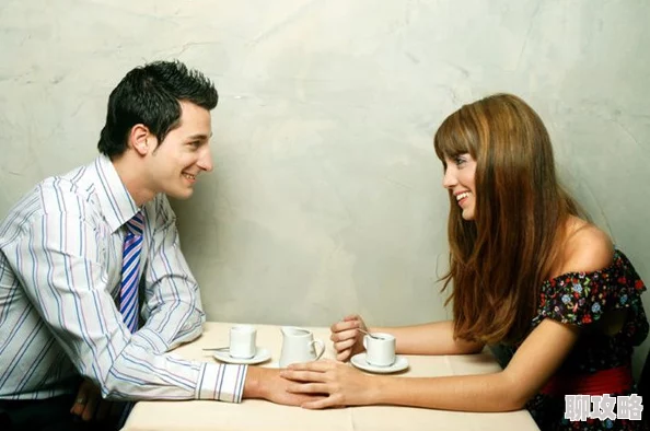 男生和女生污污据说他们在学校小树林约会还被老师抓了个正着