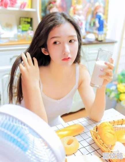 秀色学校烤美肉短篇据说校花也偷偷去吃了还打包了一份 秀色学校烤美肉短篇据说校花也偷偷去吃了还打包了一份