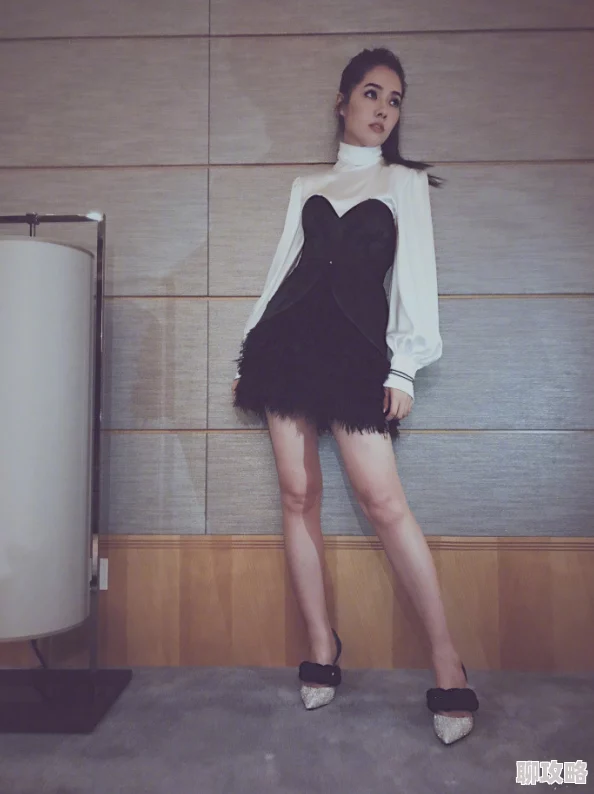 美女脱了内裤打开腿让你桶爽原标题曝光引网友强烈谴责道德沦丧 美女脱了内裤打开腿让你桶爽原标题曝光引网友强烈谴责道德沦丧