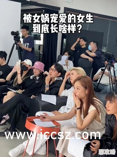 校花脱了裙子露白色内内网传校园视频截图曝光引发热议