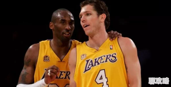 黑又硬巴斯狂砍NBA新秀赛季场均20+10引多队关注 黑又硬巴斯狂砍NBA新秀赛季场均20+10引多队关注