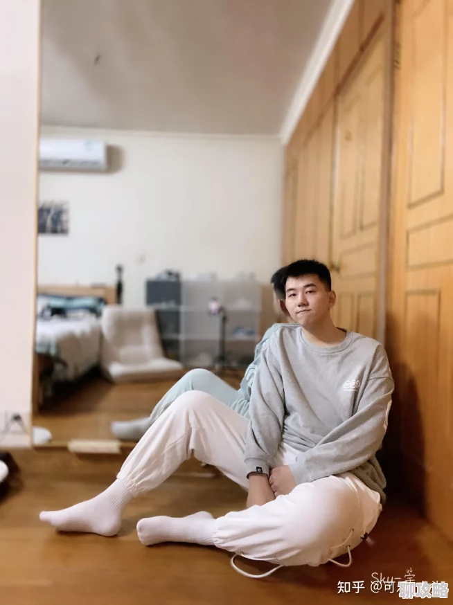 国产男男Gay体育生白袜资源已删除违规内容请勿传播 国产男男Gay体育生白袜资源已删除违规内容请勿传播