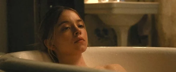 二级性生活片致命沦陷视觉效果震撼，剧情紧凑，演员表现出色，值得一看