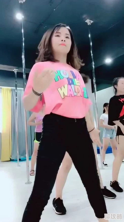 中国肉体裸体BBBBB抖胸画质提升新增十个性感热舞视频 中国肉体裸体BBBBB抖胸画质提升新增十个性感热舞视频