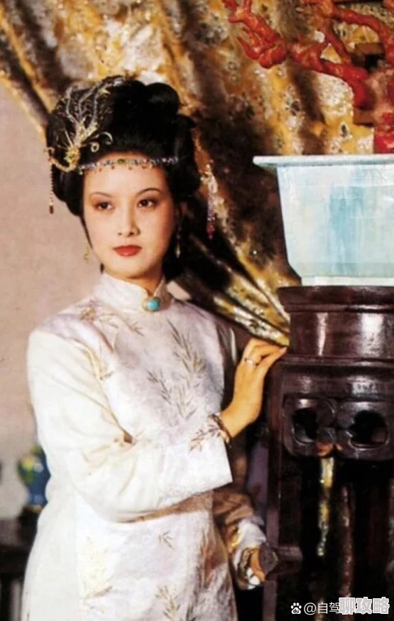 红楼之凤还巢王熙凤重生逆袭复仇虐渣爽文 红楼之凤还巢王熙凤重生逆袭复仇虐渣爽文