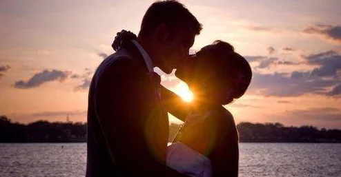 欧美高清一区为何让人流连忘返因其带来了视听盛宴和情感共鸣 欧美高清一区为何让人流连忘返因其带来了视听盛宴和情感共鸣