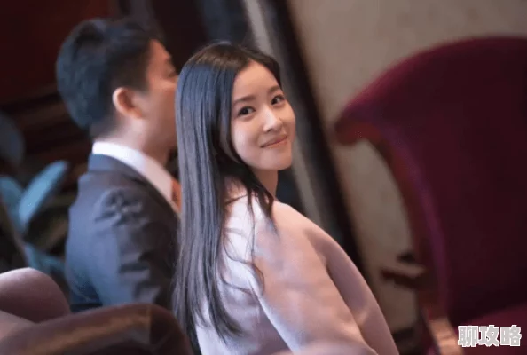 美女露%100身体无档为何备受争议因为它游走在色情与艺术的边缘地带引发了诸多讨论 美女露%100身体无档为何备受争议因为它游走在色情与艺术的边缘地带引发了诸多讨论