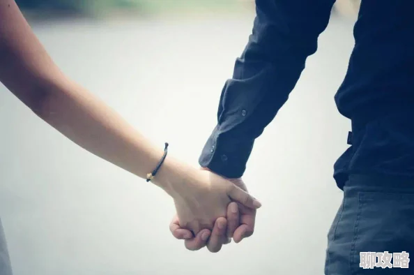 被女同学用玉足踩玩jiji为何让人欲罢不能因为它结合了视觉、触觉和心理上的多重刺激 被女同学用玉足踩玩jiji为何让人欲罢不能因为它结合了视觉、触觉和心理上的多重刺激