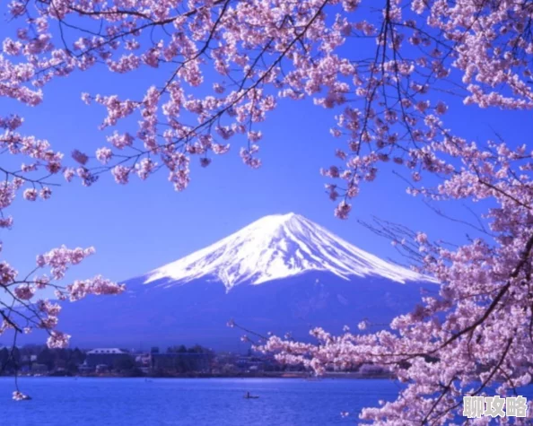 99热国产精品为什么画面唯美配乐动听令人沉浸其中