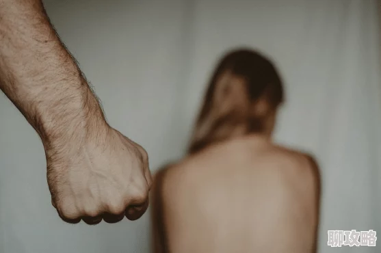 男生桶女生肌肌为什么备受关注因为它引发了人们对性与暴力的思考和讨论